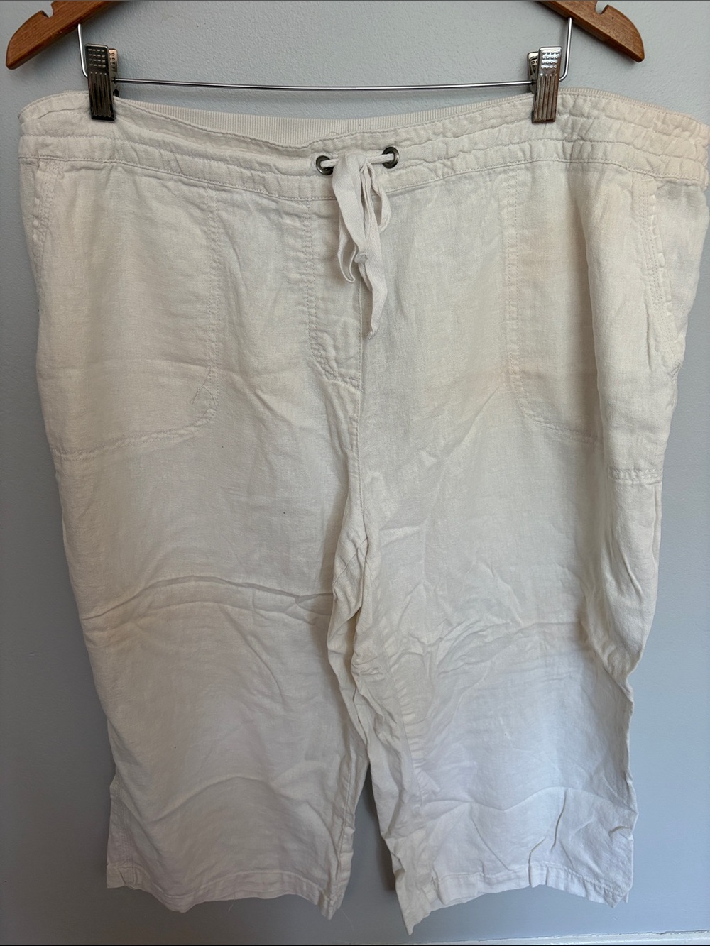 Per Se Cream Linen-Style Drawstring Capris